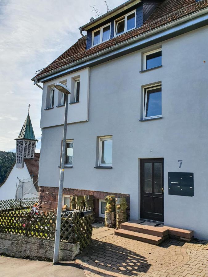 Ferienwohnung Schwarzwaldblick Unterreichenbach Buitenkant foto